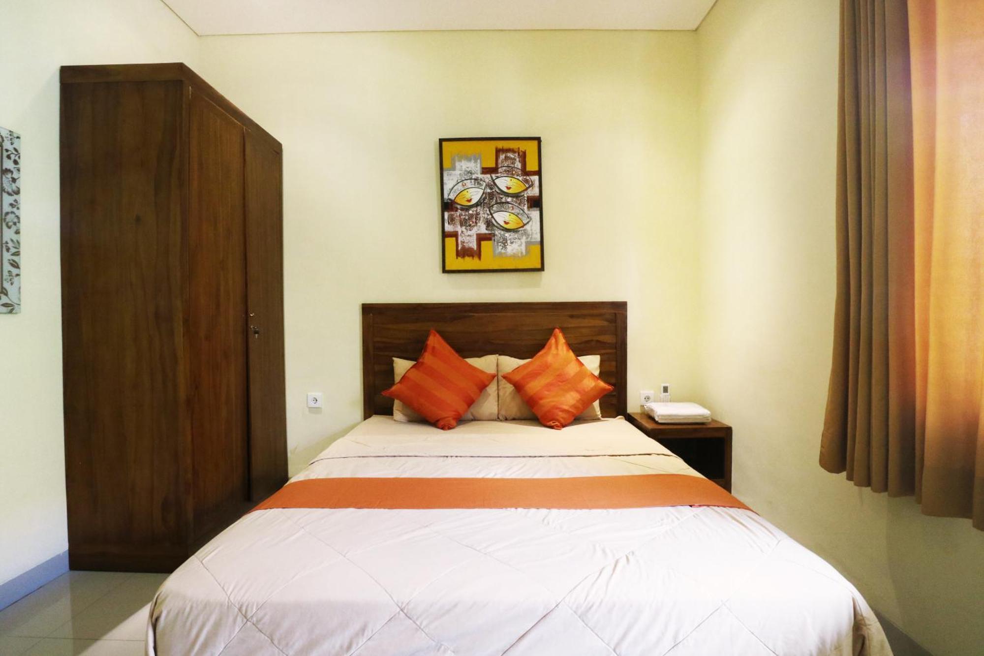 Hotel Dee Mansion Denpasar Exterior foto
